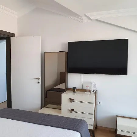 Kiara 6km To Airport,5 Minutes To The Center By Walk Villa *